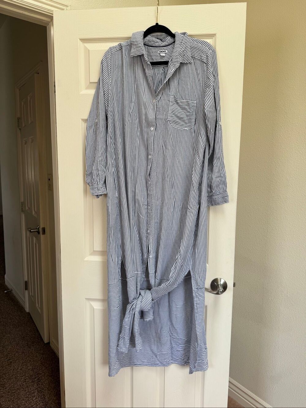 DKNY women’s large button dress shirt stripes blue white nautical beach summer l
